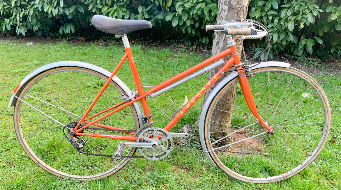 Vélo mixte orange années 70 constructeur Jacques Busset